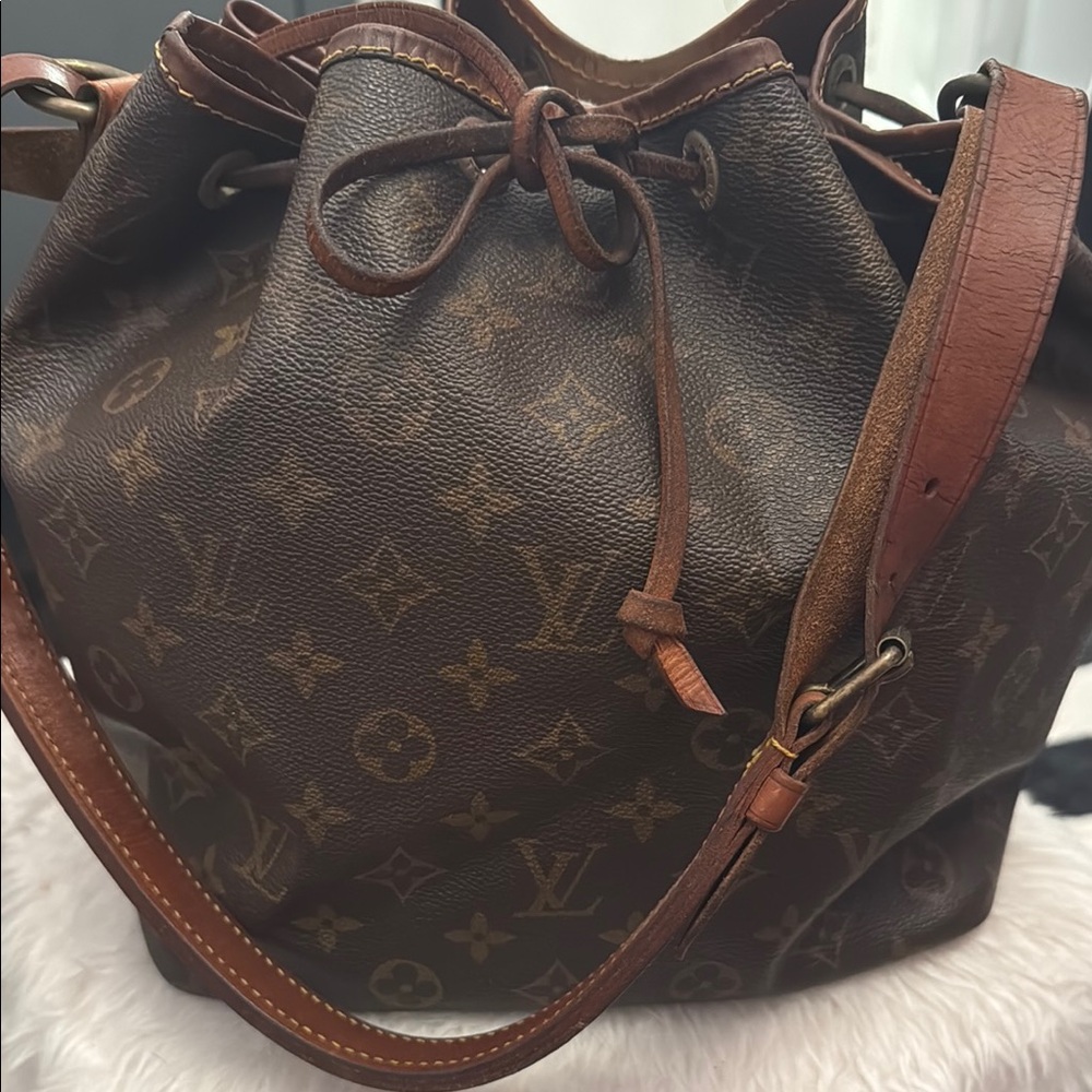 Louis Vuitton Brown Monogram Bucket Bag PM